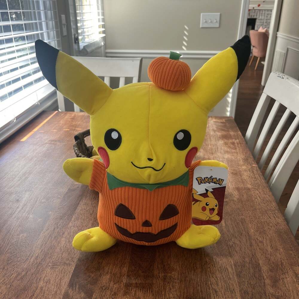 Pikachu Pokémon Halloween Pumpkin Jack-O-Lantern 14” Plush Toy Factory NWT